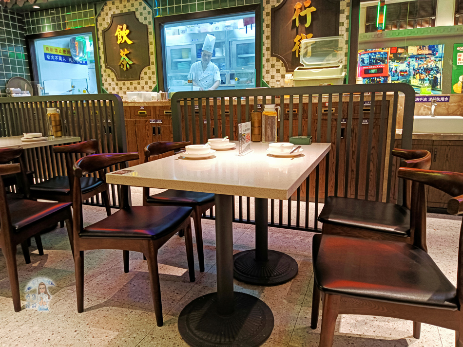 雍哲港式餐廳 港式餐廳 菠蘿包 港式絲襪奶茶